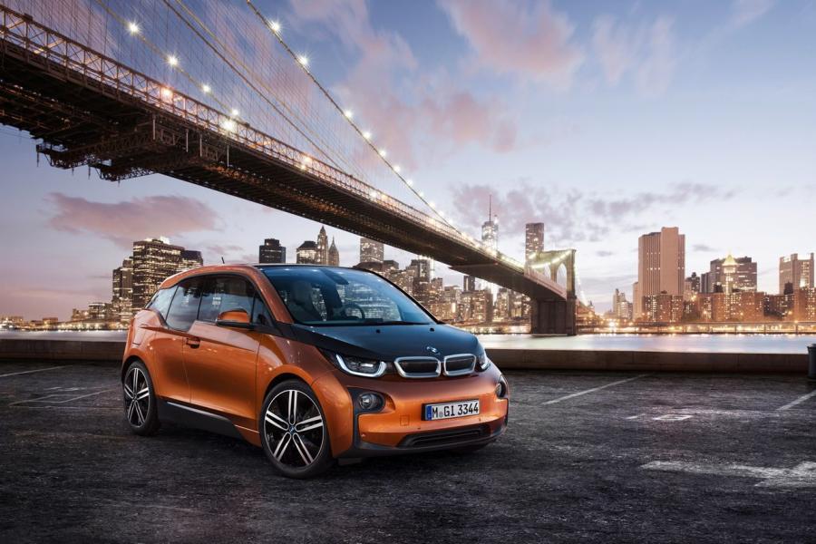  BMW i3 2014 года  (фото 182 из 240)